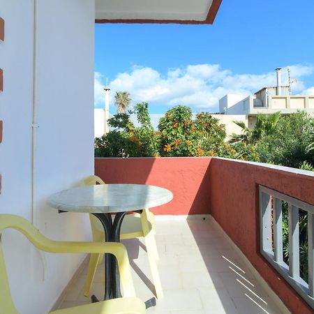 Haris Apartments Kokkini Hani Exterior photo