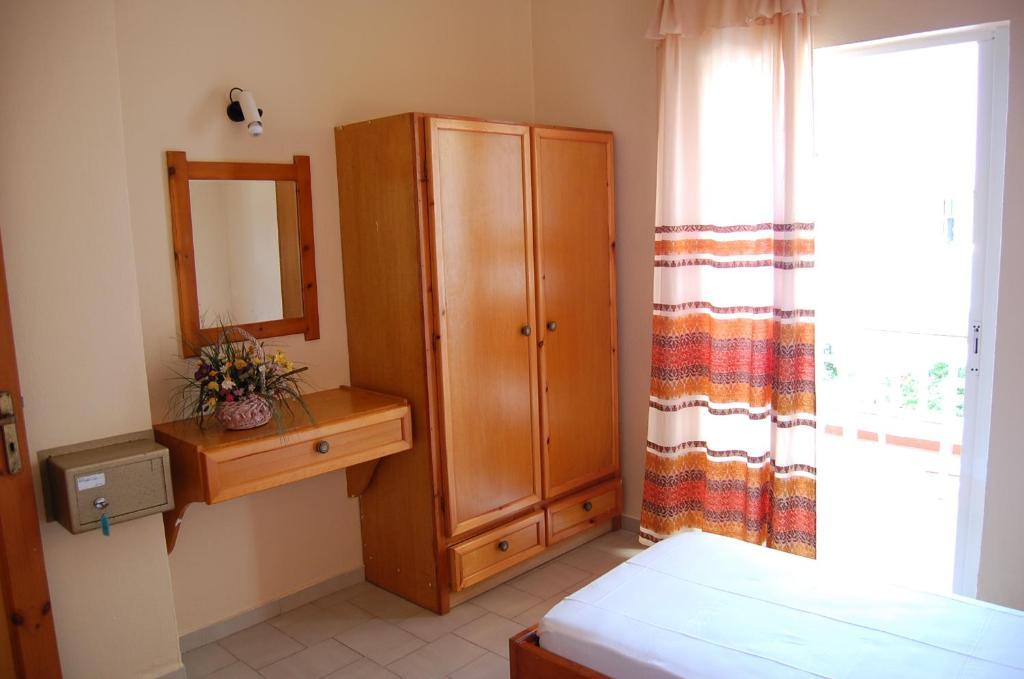Haris Apartments Kokkini Hani Room photo